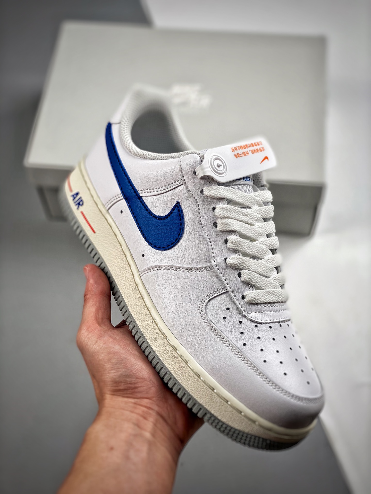 -3 Nike Air Force 1 '07 Blanco y azul, zapatilla casual de caña baja estilo Air Force One, costura de dobladillo, proce…