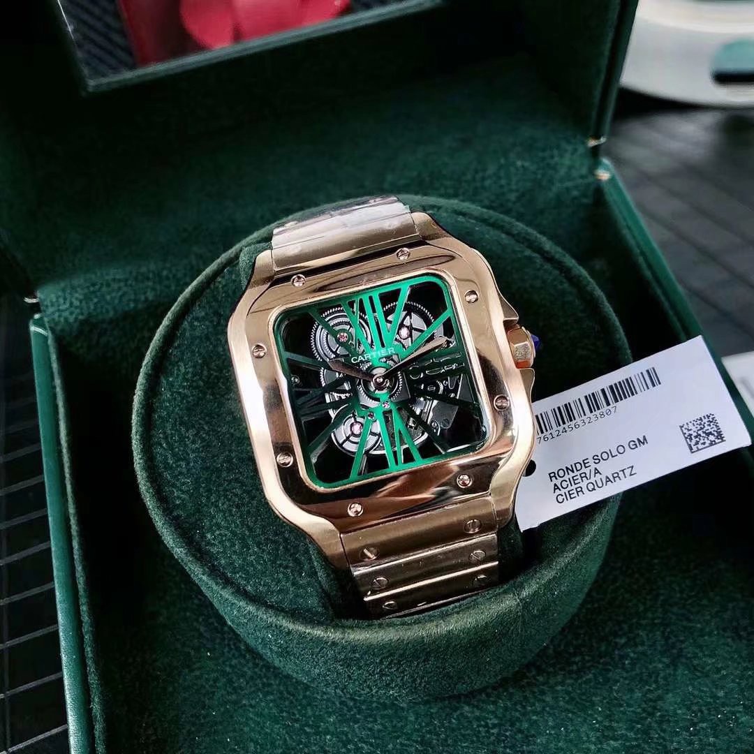 Cartier カルティエ 豪華な大気を放つリューズデザイン腕時計