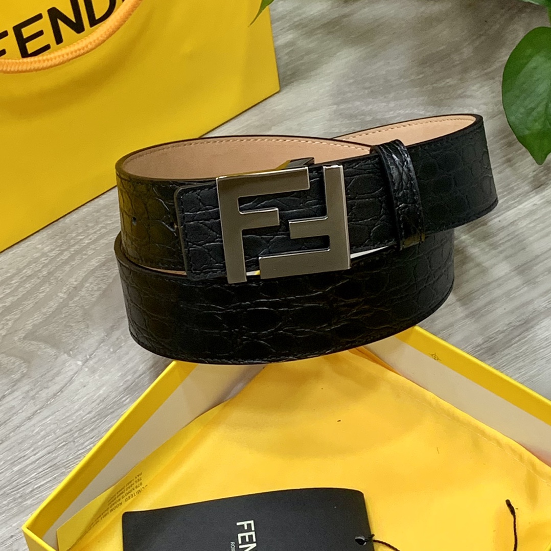 FENDl芬迪宽40MM双面原版小牛