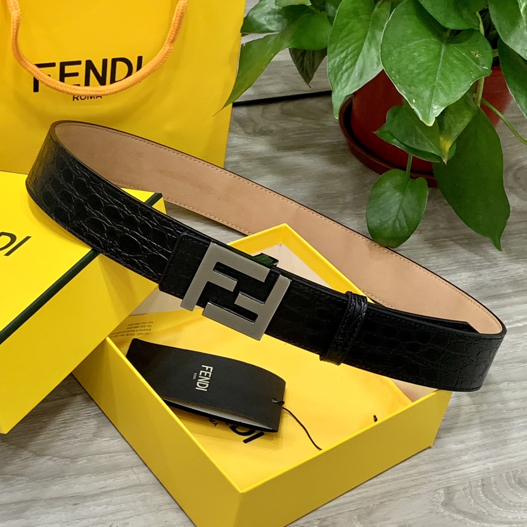 FENDl芬迪宽40MM双面原版小牛