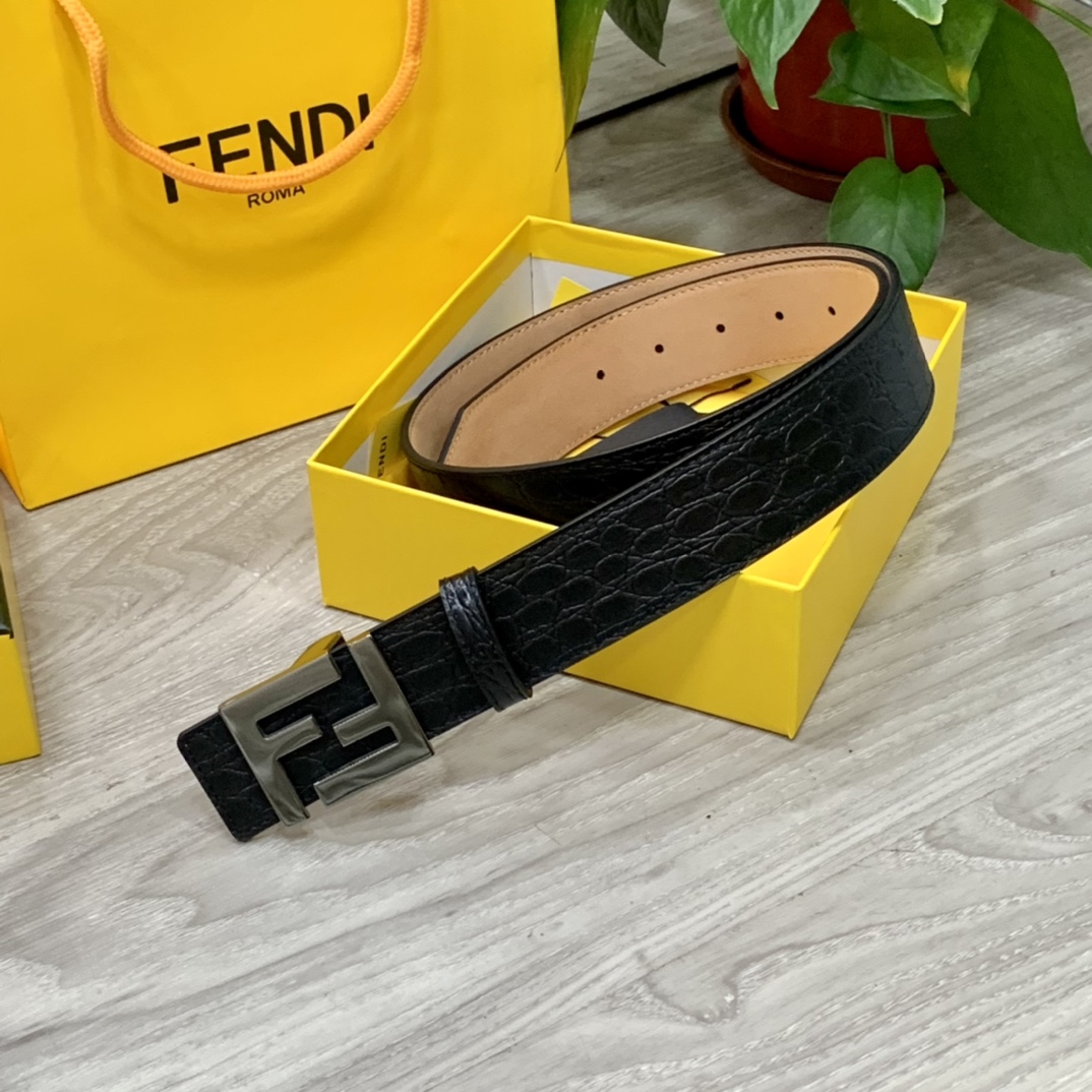 FENDl芬迪宽40MM双面原版小牛