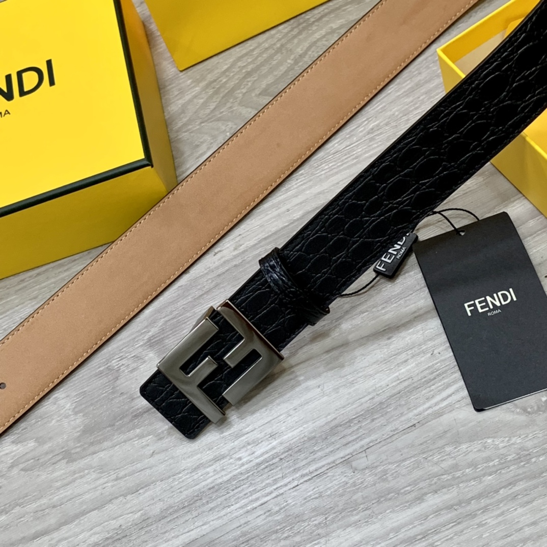 FENDl芬迪宽40MM双面原版小牛