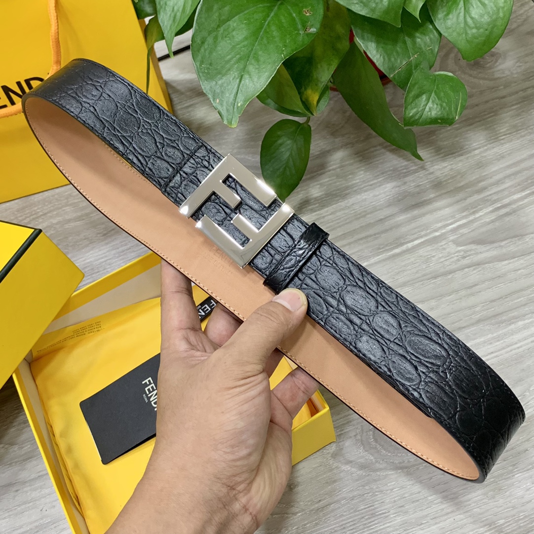 FENDl芬迪宽40MM双面原版小牛
