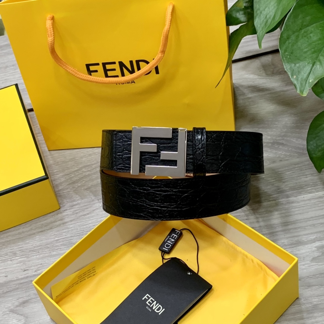 FENDl芬迪宽40MM双面原版小牛