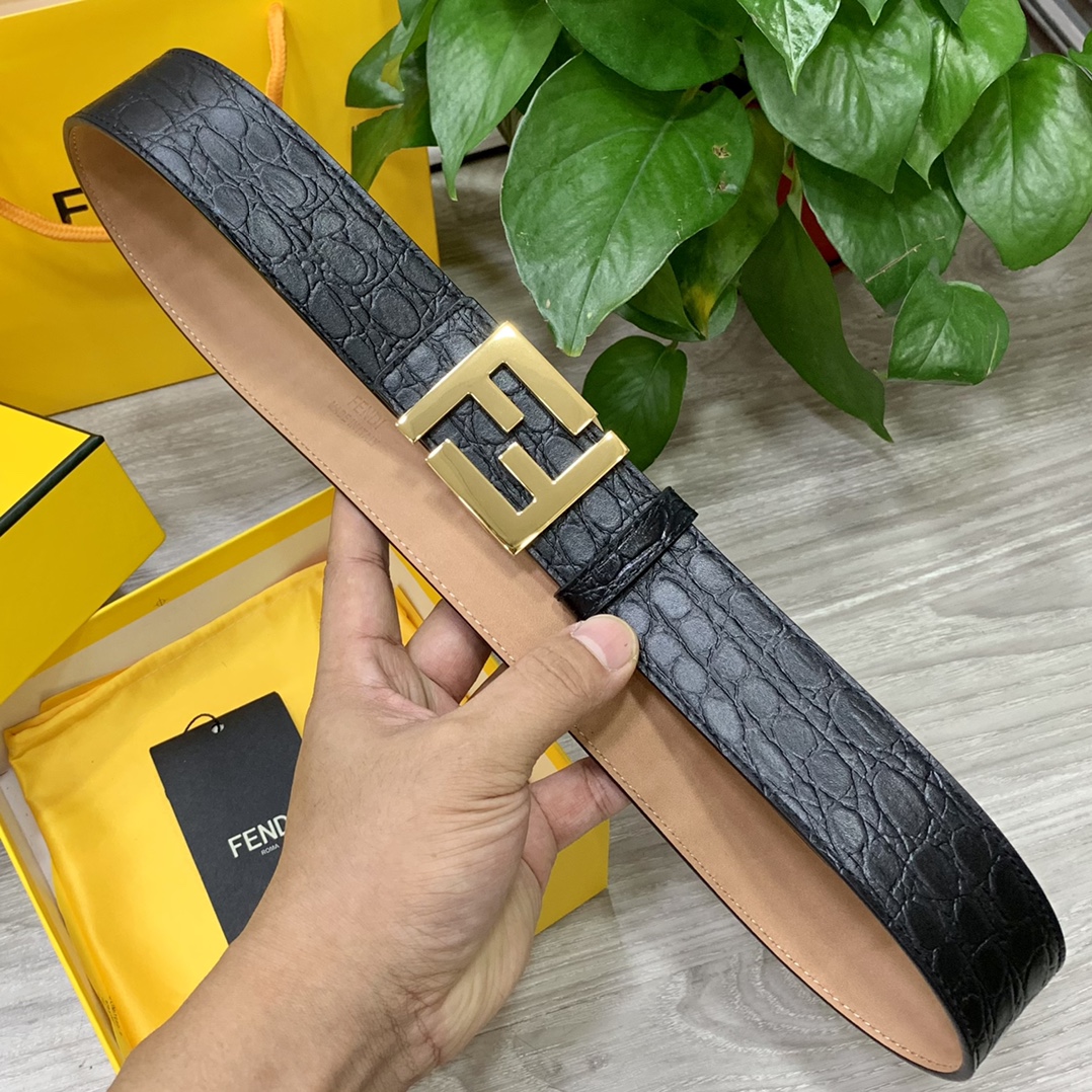 FENDl芬迪宽40MM双面原版小牛