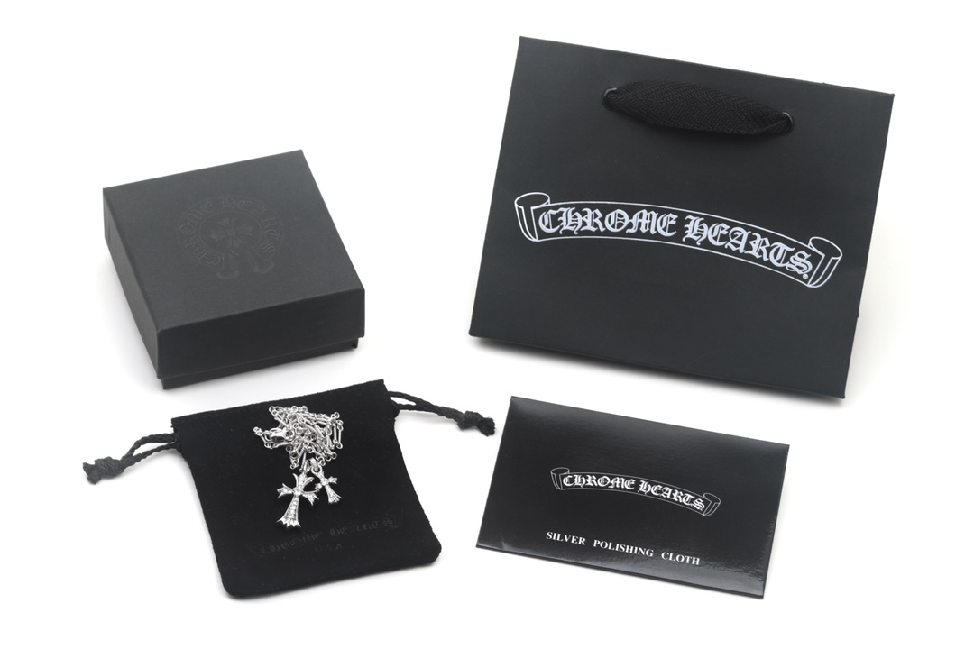 Chrome Hearts 𝐡𝐞𝐚𝐫𝐭𝐬克罗心 镀18K金双十字架项链