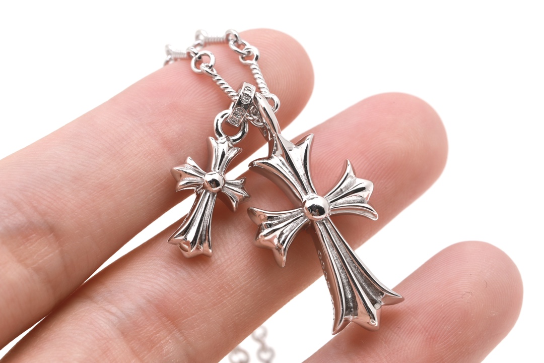 Chrome Hearts 𝐡𝐞𝐚𝐫𝐭𝐬克罗心 镀18K金双十字架项链