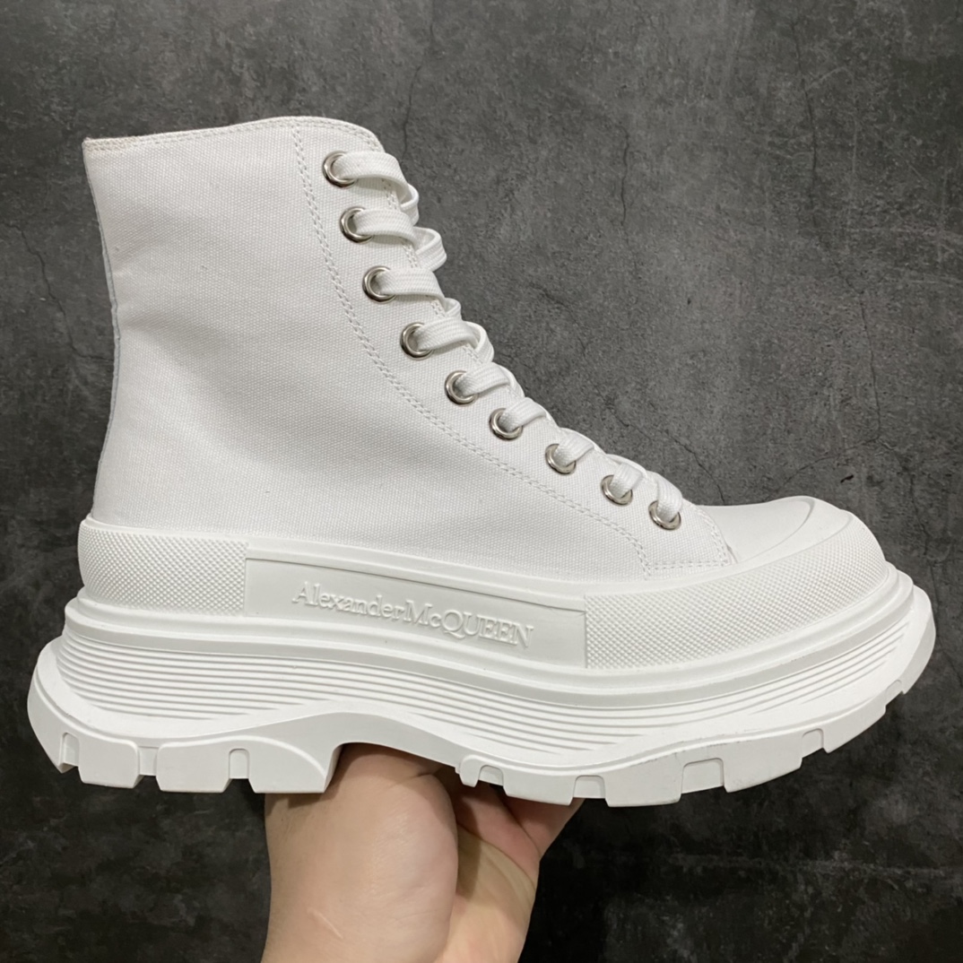 广东版 白盒 麦昆系列 Alexander McQueen/麦昆 亚历山大系带帆布鞋 品质细节实拍如下 所见即所得 尺码:35 36 37 38 39 40 41 42 43 44-选品中心