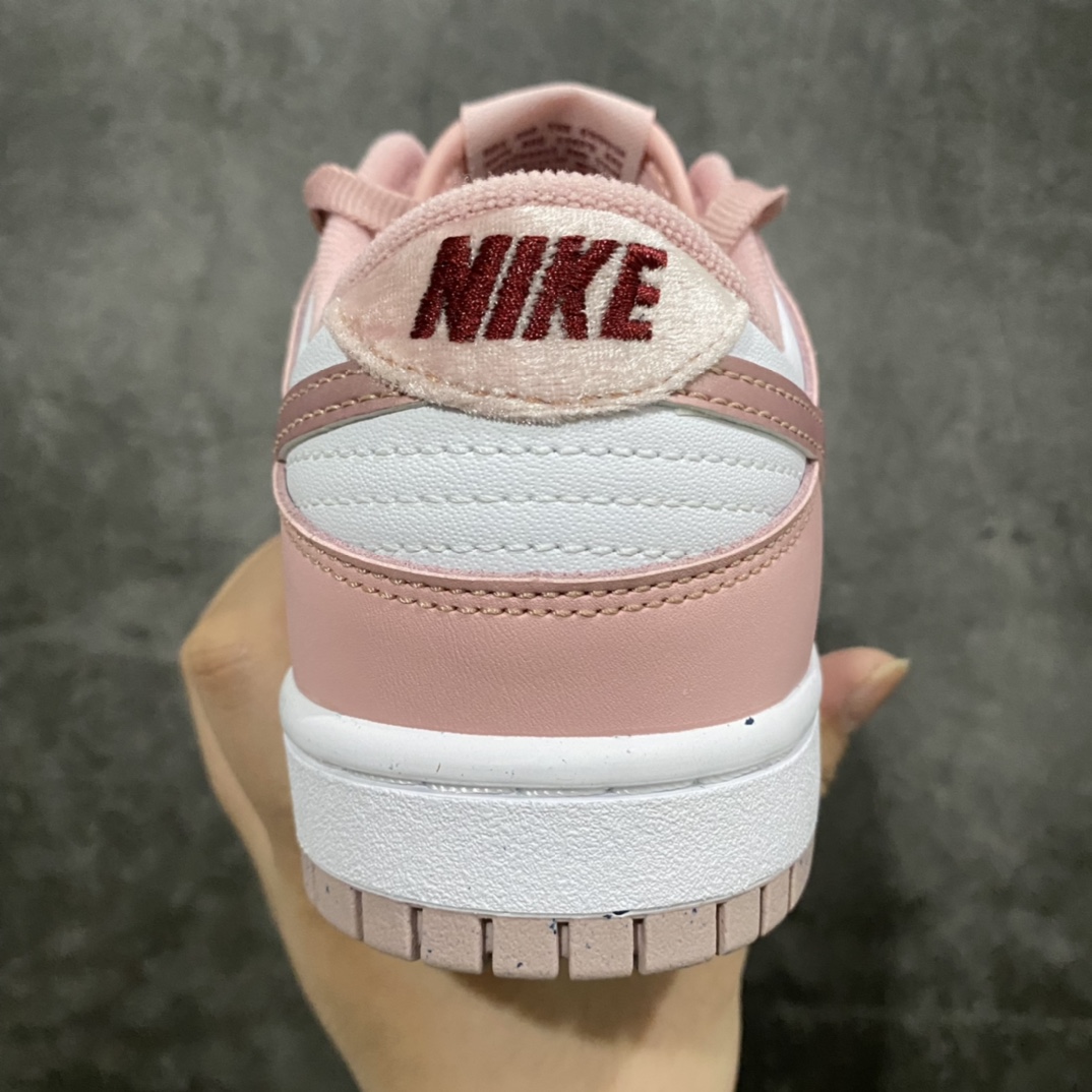 图片[4]-PK版本Dunk Low \”Pink Velvet\” 樱花粉 小情人节 复古休闲板鞋 货号：DO6485-600 #顶级纯原生产线 独立开发 #独家原版原盒 原底原料 开模打造 #原厂织唛鞋标 高精密准度 #原楦原纸板开发 匹配原版98%以上 #后跟垫棉独家呈现 反口里弧度正确 #原厂鞋垫 背胶 后跟电绣针数 与正品一致 #原厂头层皮料 原厂车缝线 质感无敌 #皮料切割干净 无任何毛边 清洁度细节完美 尺码：35.5 36 36.5 37.5 38 38.5 39 40 40.5 41 42 42.5 43 44 44.5 45 46 47.5-选品中心
