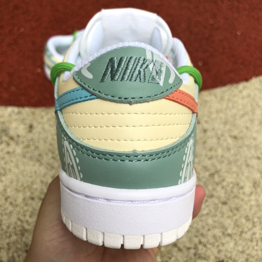 Nike Dunk Low 低帮休闲复古板鞋 DH9765-100