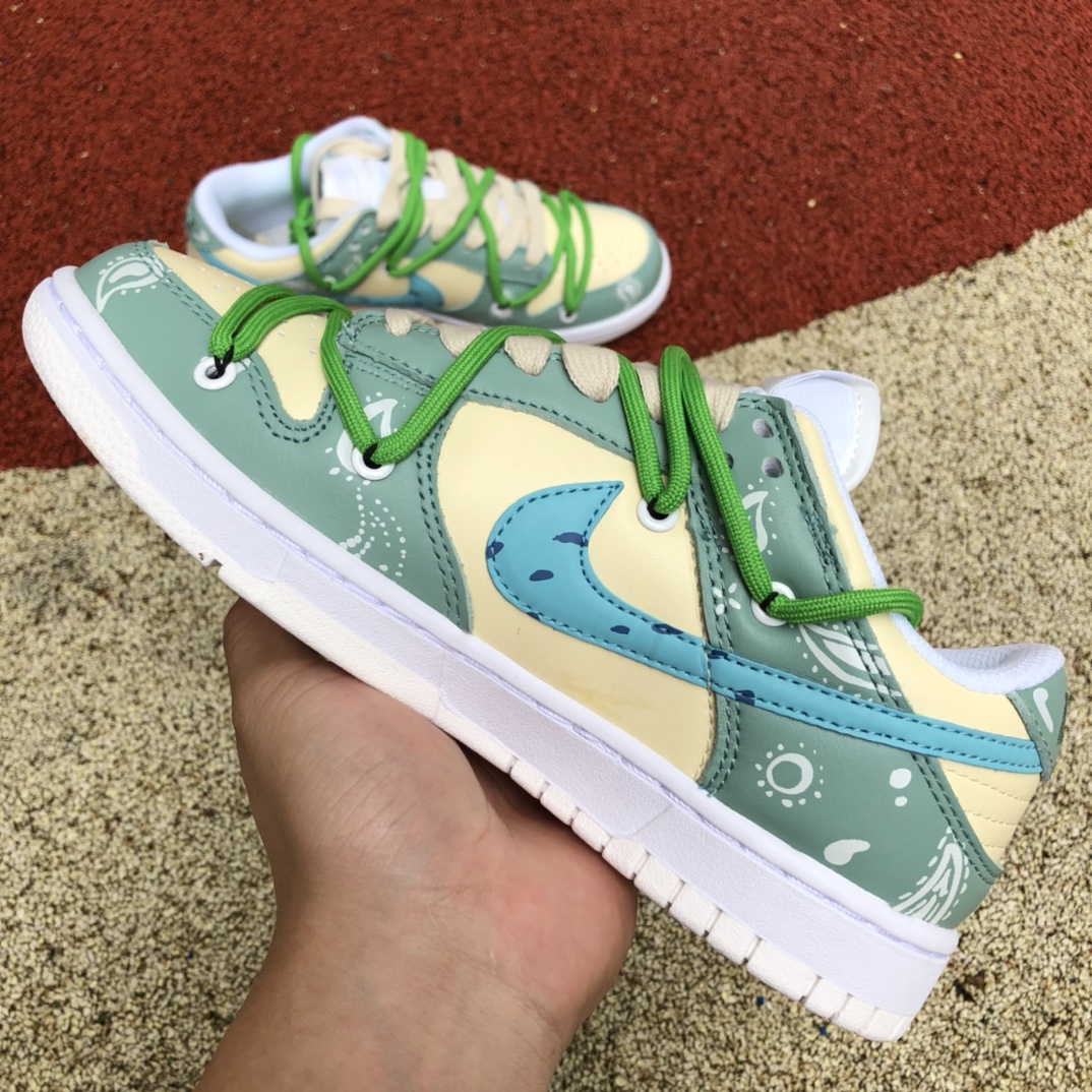 Nike Dunk Low 低帮休闲复古板鞋 DH9765-100
