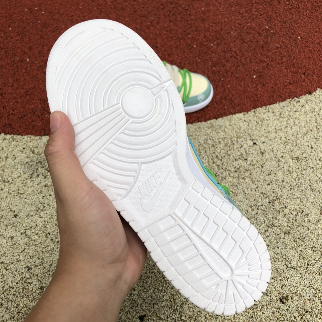 Nike Dunk Low 低帮休闲复古板鞋 DH9765-100