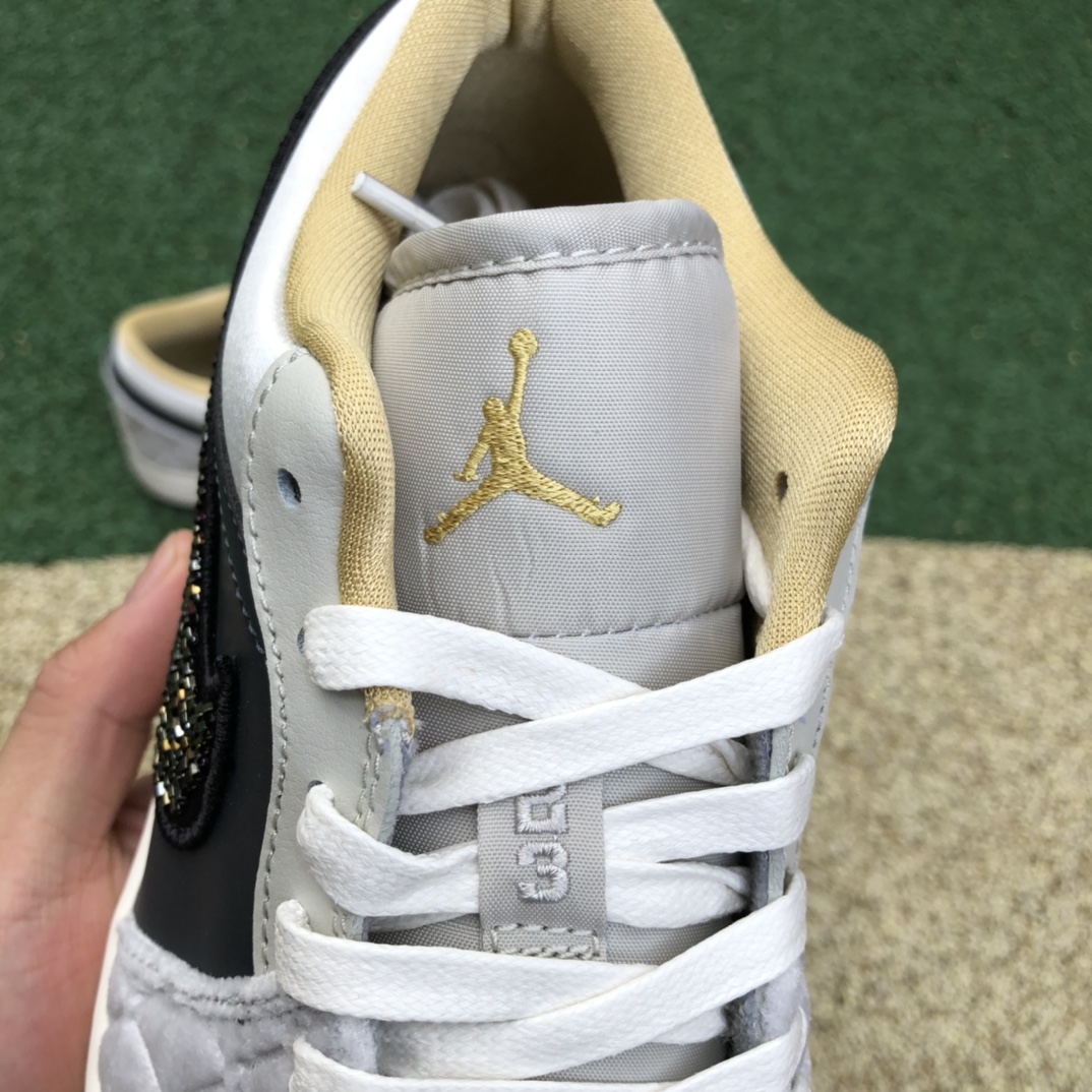 纯原版Air Jordan 1 Low SE 黑灰绸缎男子防滑篮球鞋 DV1762-001