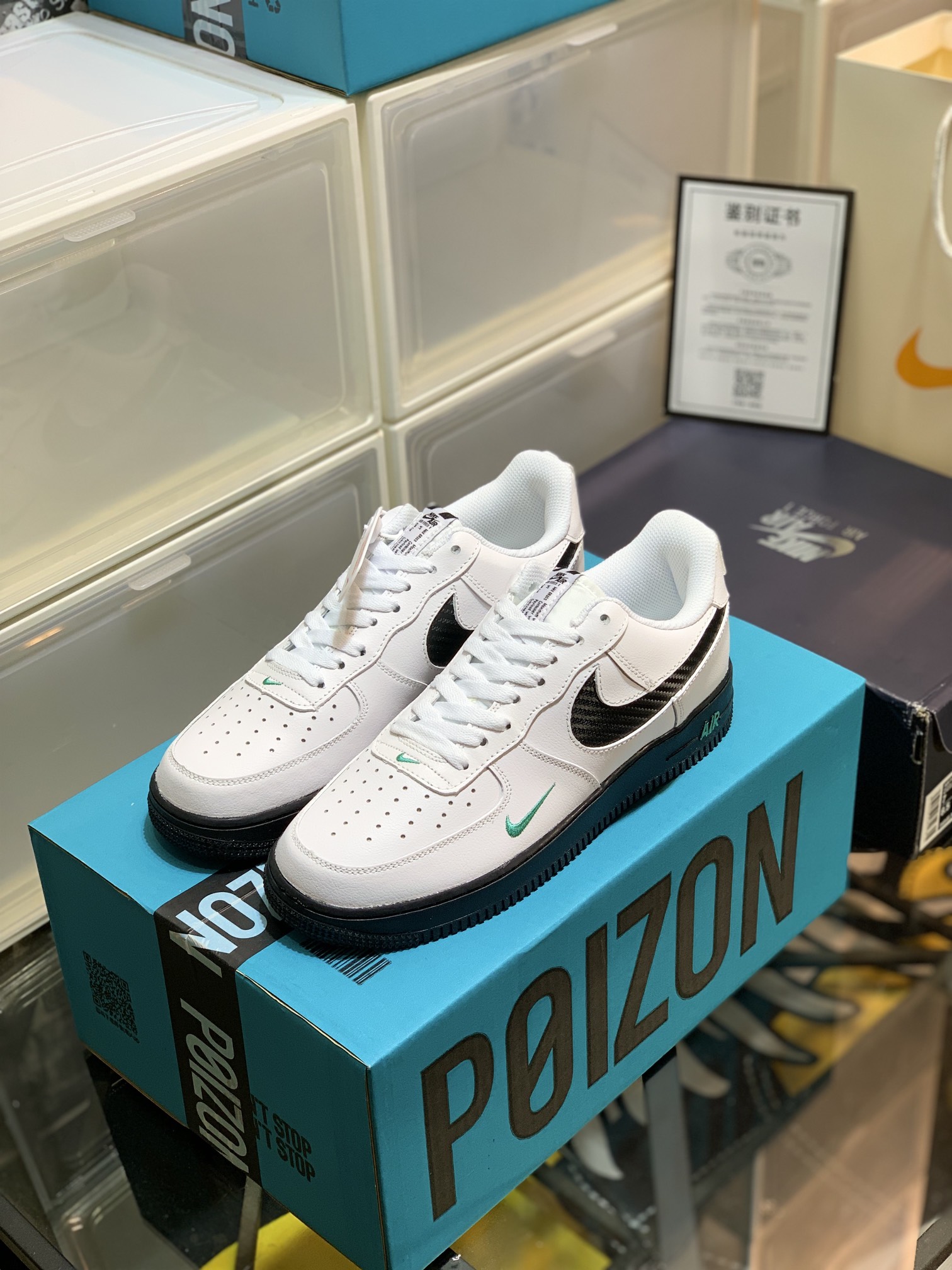 나이키 에어포스 Nike Air Force 27907