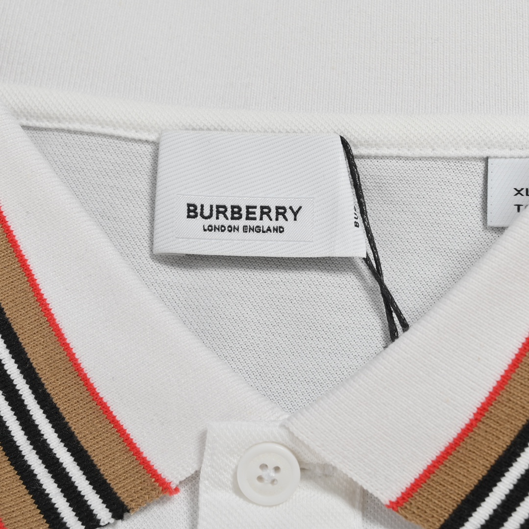 Burberry/巴宝莉 22ss 领口经典条纹元素Polo 短袖