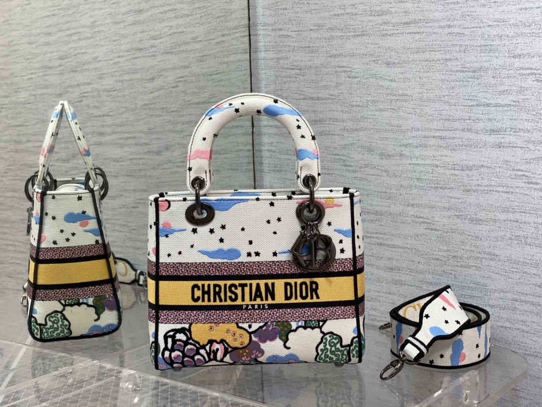 DIOR Lady вышитая сумка