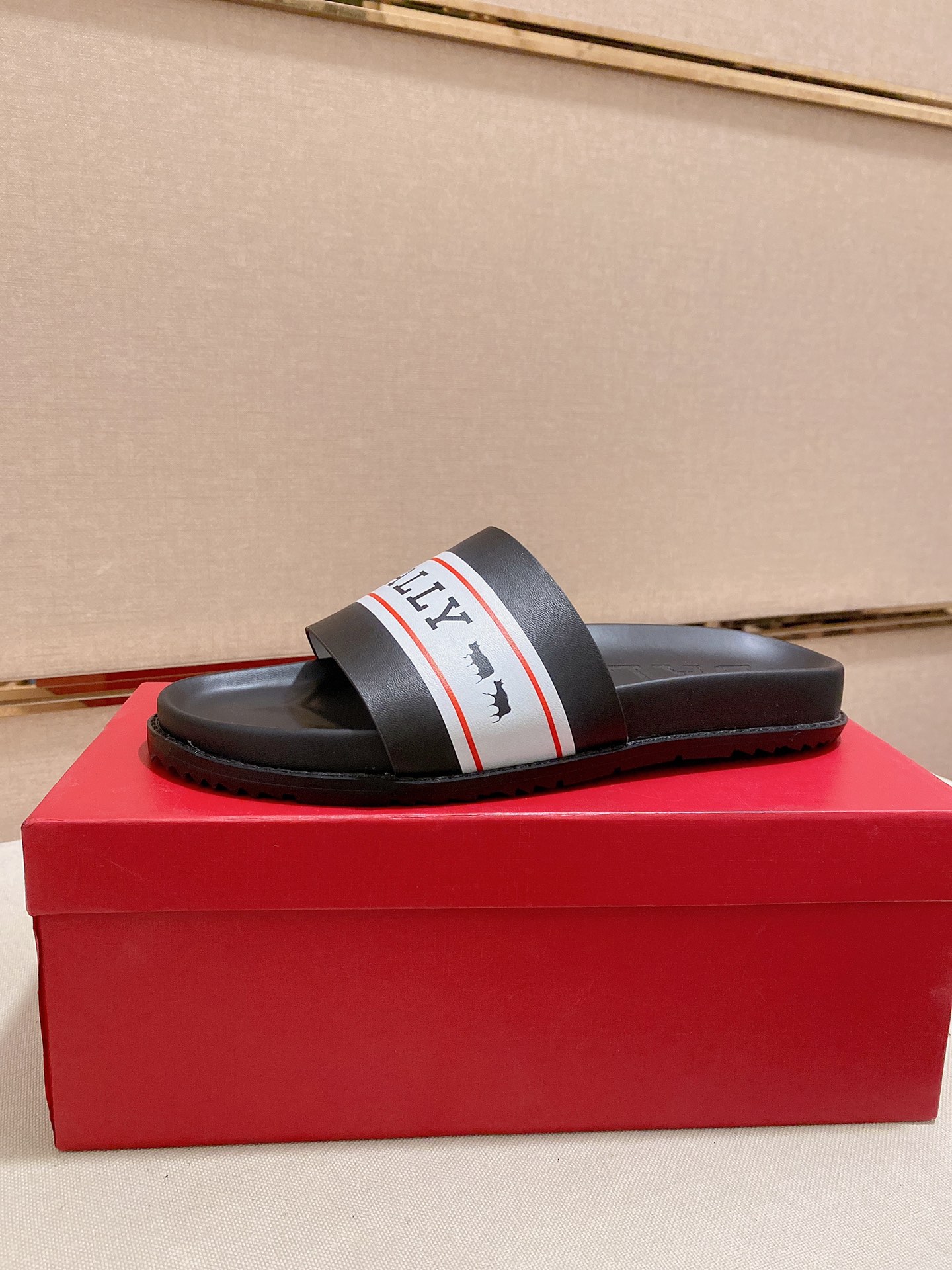 H0 BALLY 巴利 2022专柜拖鞋，原版开发，顶级版本4色可选 38-45码