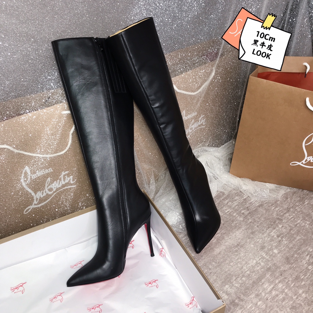 NO:337040,High-end customized autumn and winter boot series!  H10Cm, size 34-43. Private mold trademark zipper. 902-016 black cowhide. Sheepskin, genuine leather sole. Official website synchronization. 16-inch long boots. Standard European size Reference:902-016 Color:black Material:cowhide Lining:goat leather Heel height:10Cm Sole:leather sole Size:EUR 34-42 (US 4-11):,,christian louboutin,boots,cowhide,sheepskin,Leather soles19860909高端订制 秋冬靴系列！ H10Cm,尺码34-43码.私模商标拉链 .902-016黑牛皮.羊皮里,真皮大底.官网同步.16寸长靴 标准欧码 Reference:902-016 Color:black Material:cowhide Lining:goat leather Heel heigh:10Cm Sole:leather sole Size:EUR 34－42（US 4一11) :,,christian louboutin,boots,cowhide,sheepskin,Leather soles,Women's Shoes