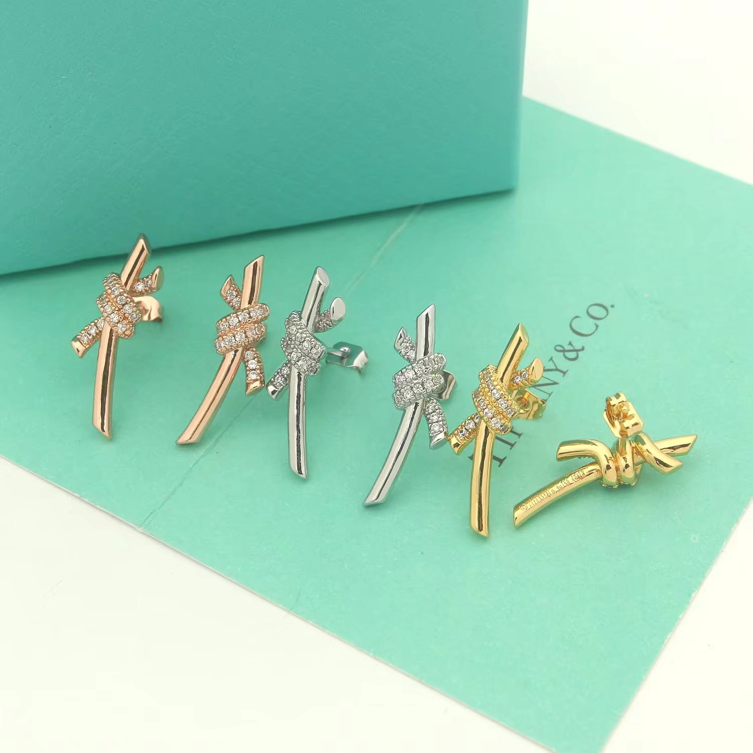 Tiffany & Co. Knot Earrings, Rose Gold, High Carbon Diamond, Fashion Jewelry 2 a1656978750344 4458