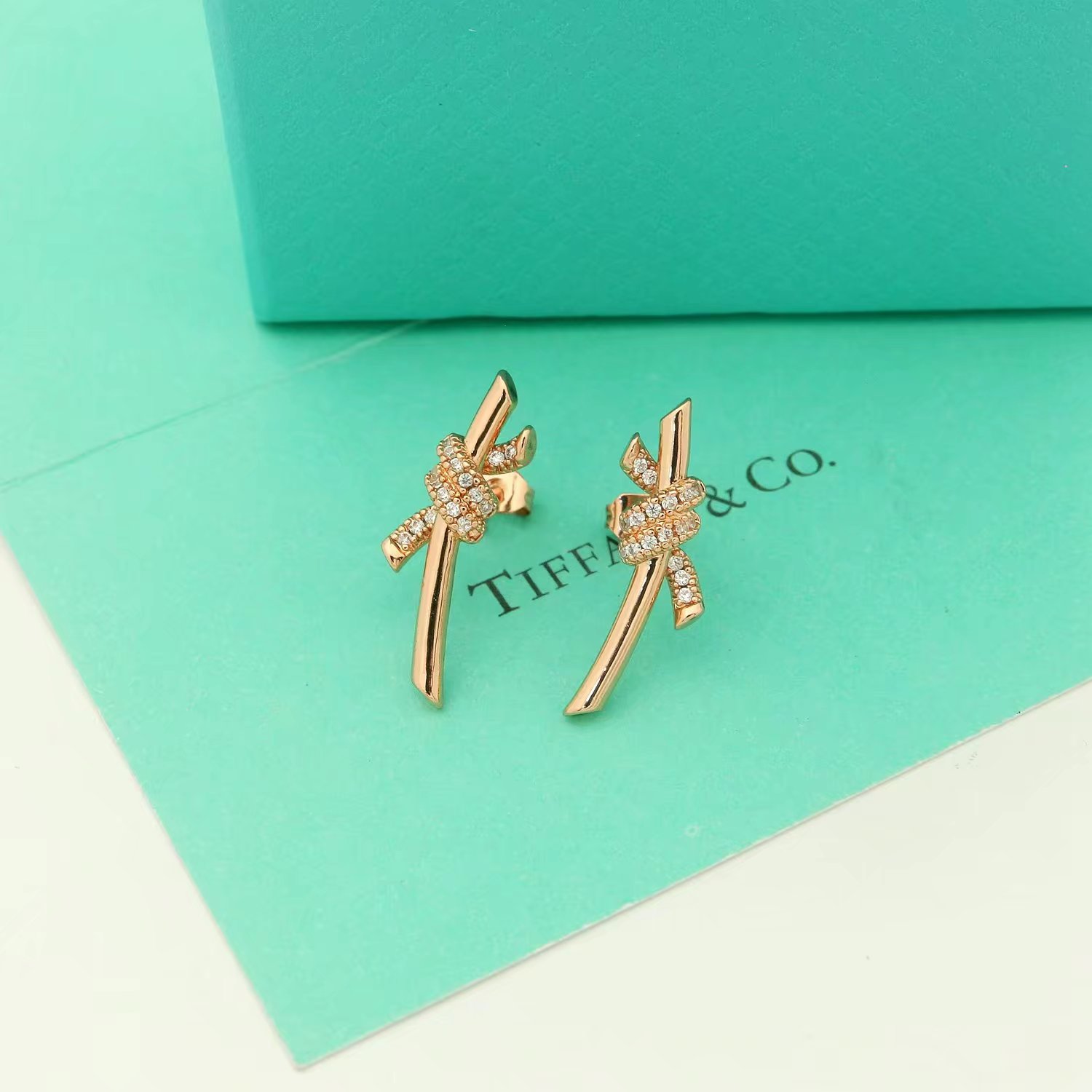 Tiffany & Co. Knot Earrings, Rose Gold, High Carbon Diamond, Fashion Jewelry 5 a1656978750363 4661
