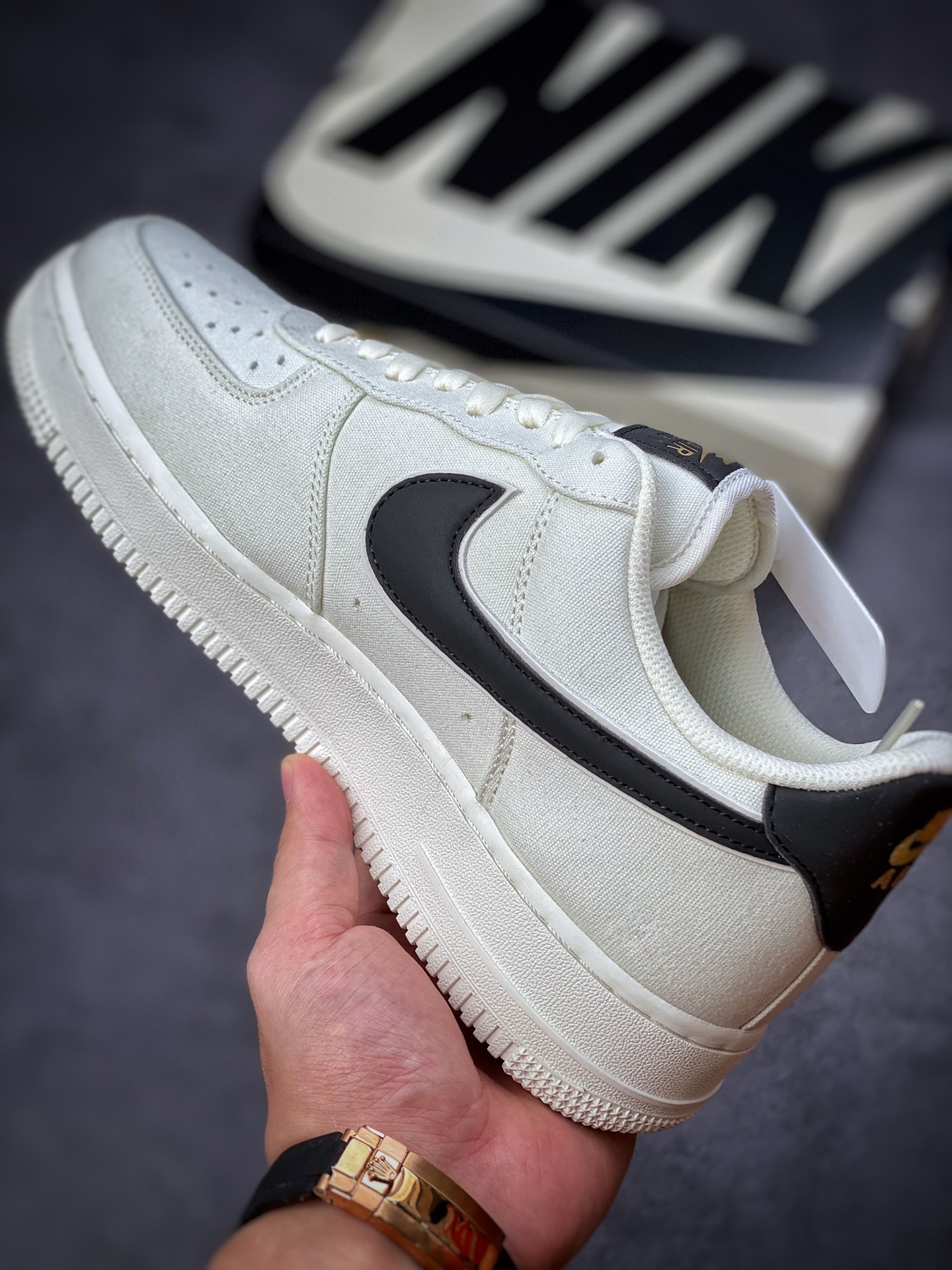 220 Nike Air Force 1 Low 07 白金帆布MN5696-809