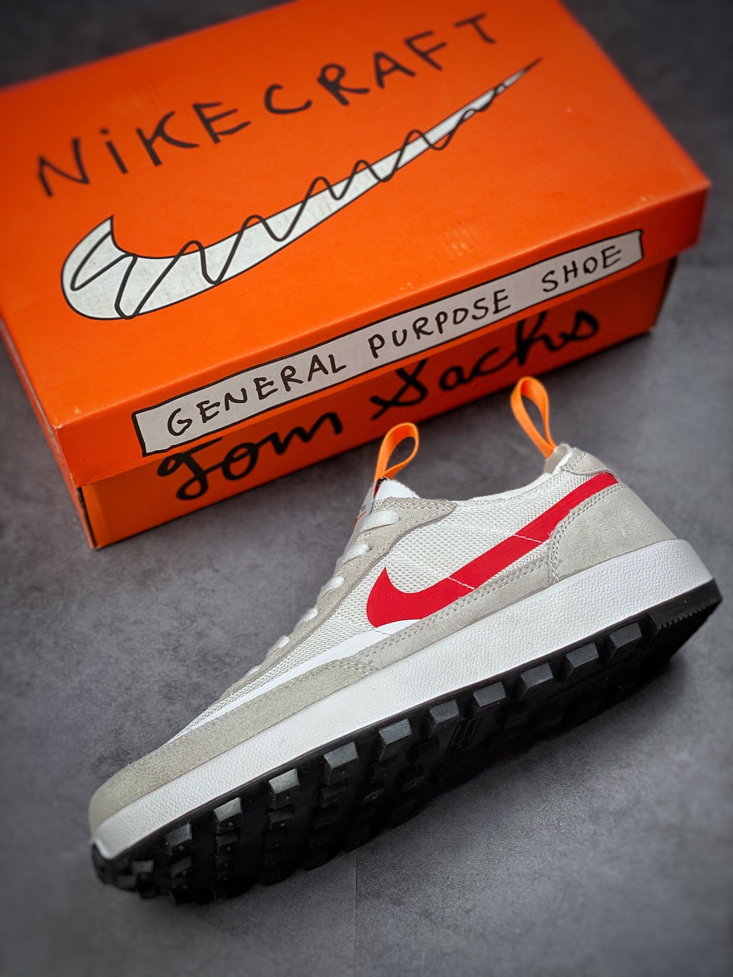 160 Tom Sachs x Nike Craft 白红 DA6672-100