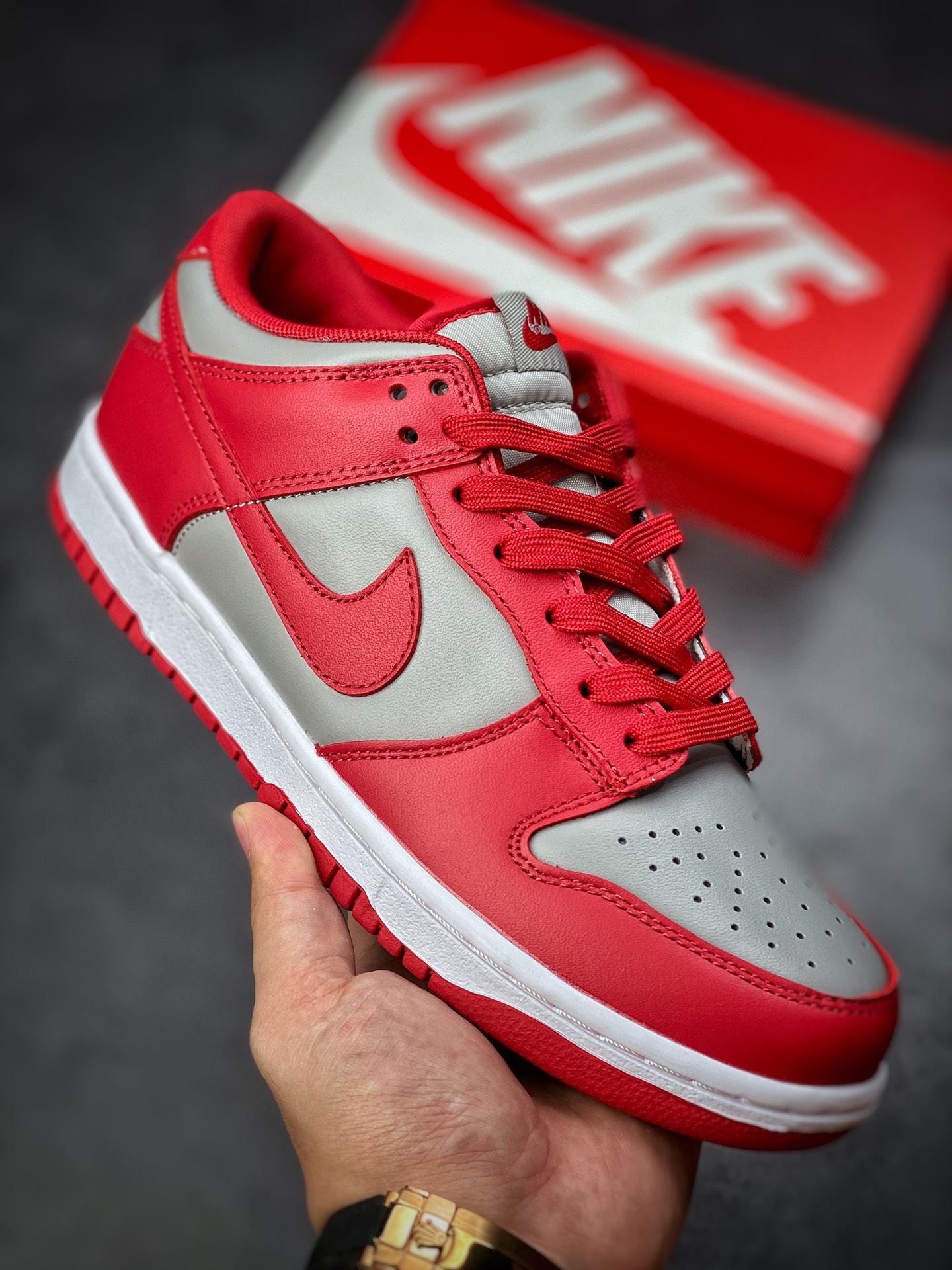 300 Nike SB Dunk Low ”Medium Grey” 灰红配色 DD1391-002