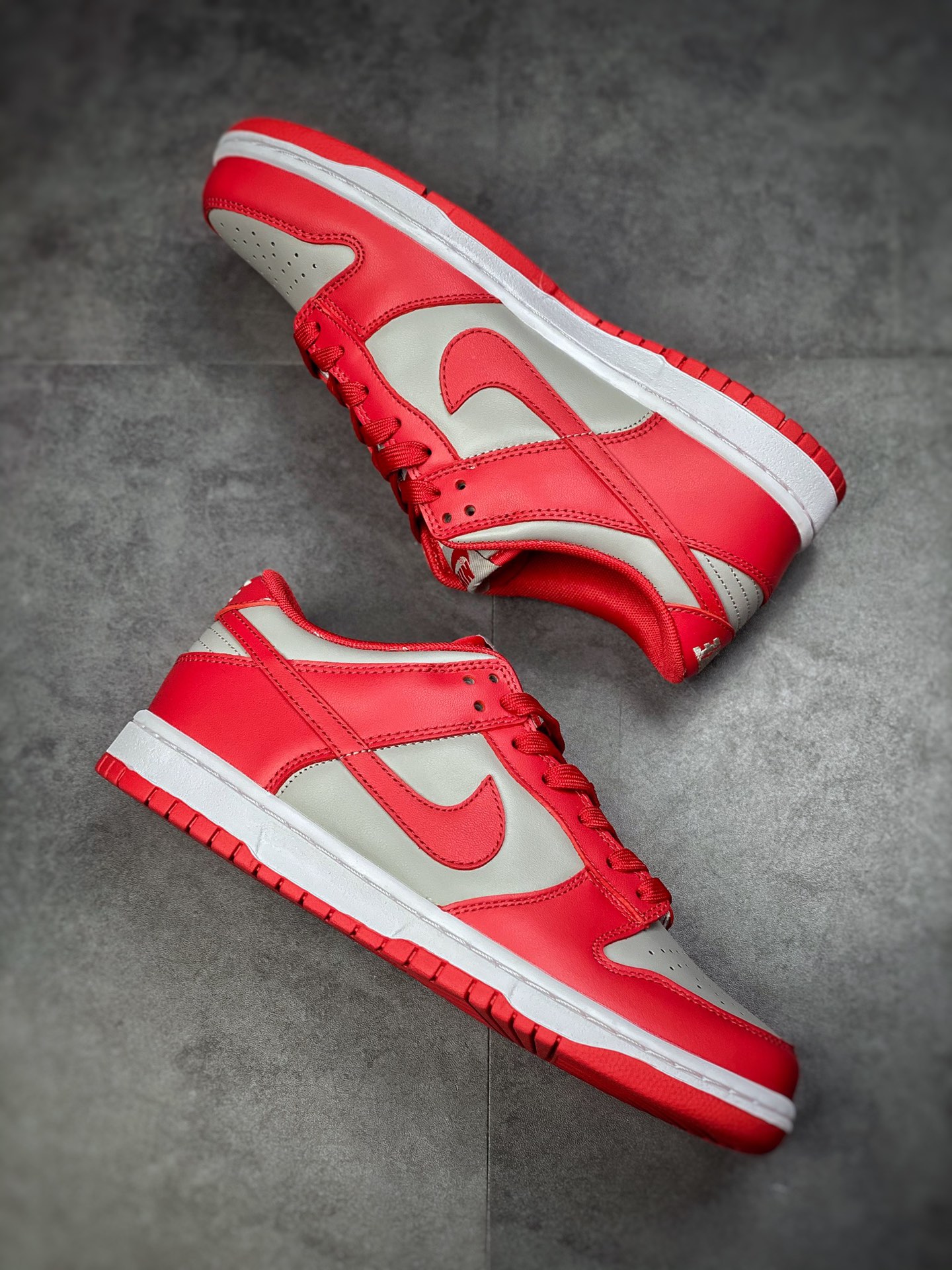 300 Nike SB Dunk Low ”Medium Grey” 灰红配色 DD1391-002