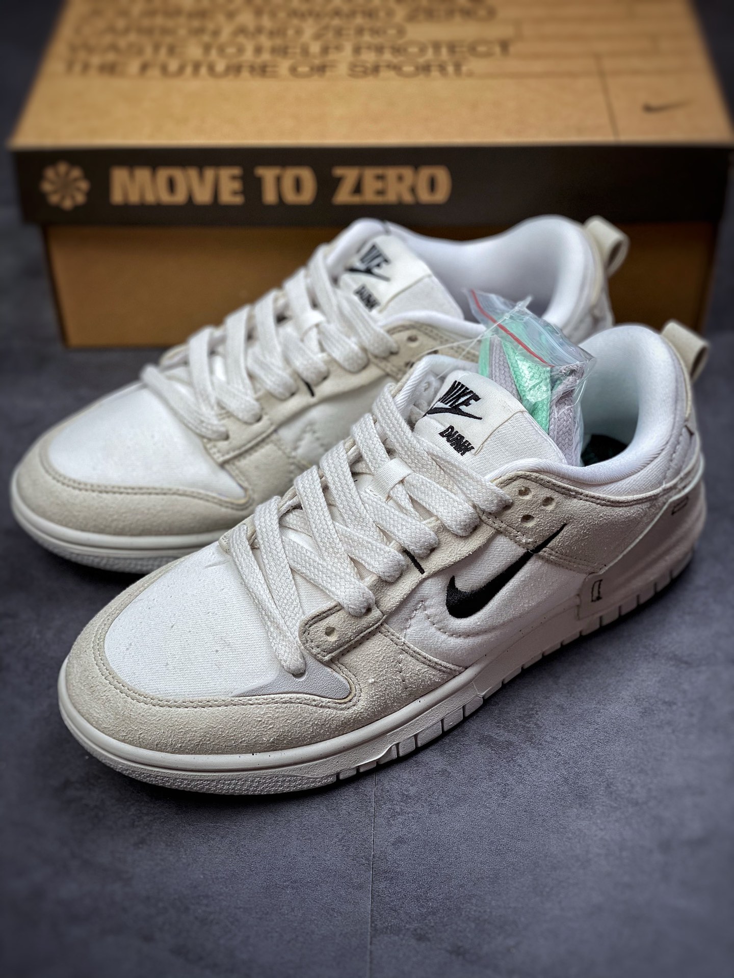 300 Nike Dunk Low Disrupt FT2  白色 DH4402-101