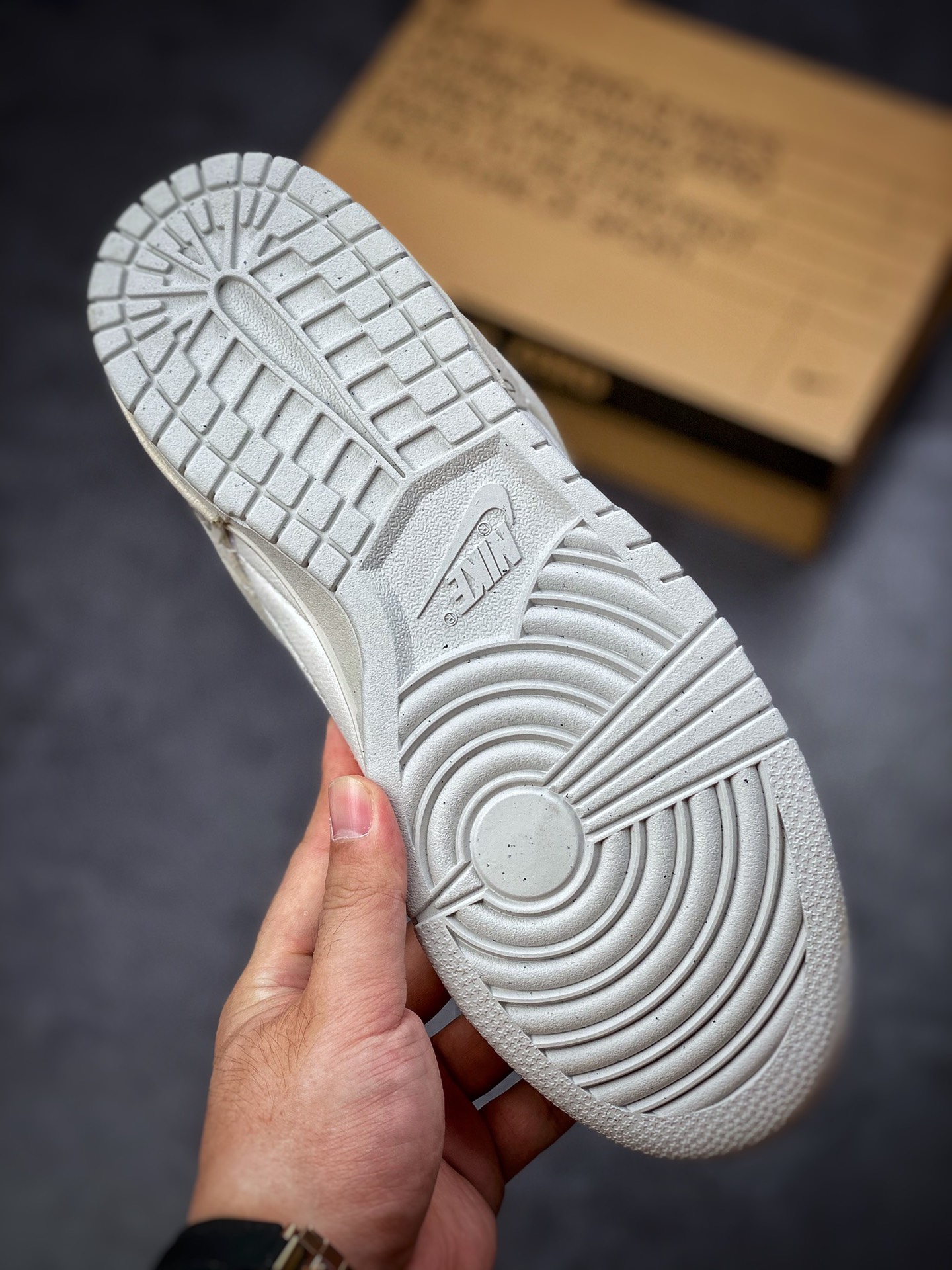 300 Nike Dunk Low Disrupt FT2  白色 DH4402-101