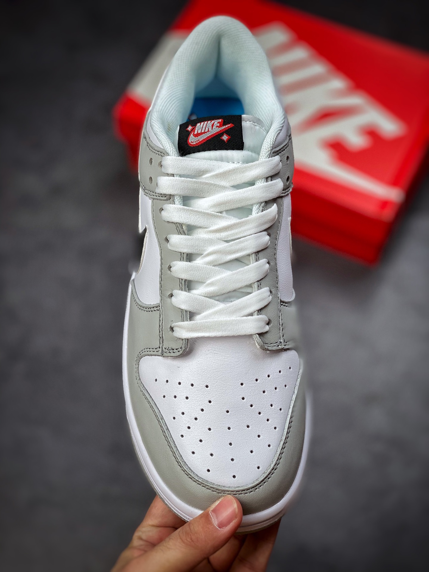 280 Nike SB Dunk Low ”Lottery”浅灰白黑刮刮乐 DR9654-001