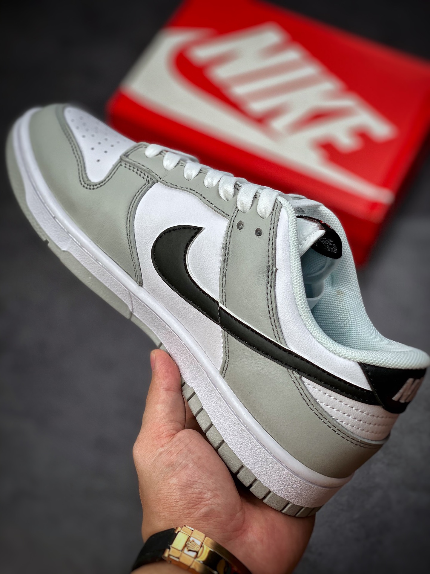 280 Nike SB Dunk Low ”Lottery”浅灰白黑刮刮乐 DR9654-001