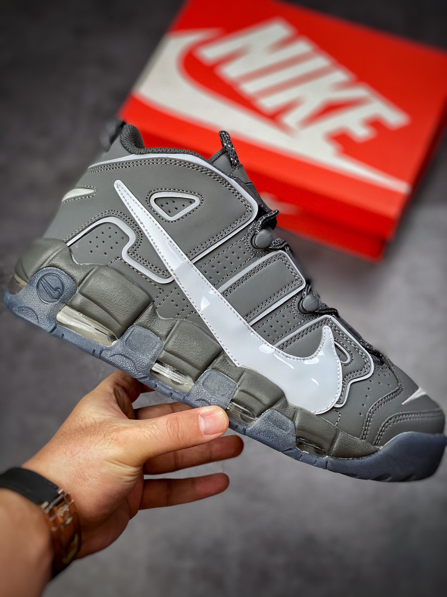 260 Air More Uptempo’96 铁灰 代表着历史最高版本皮蓬 DQ5014-068