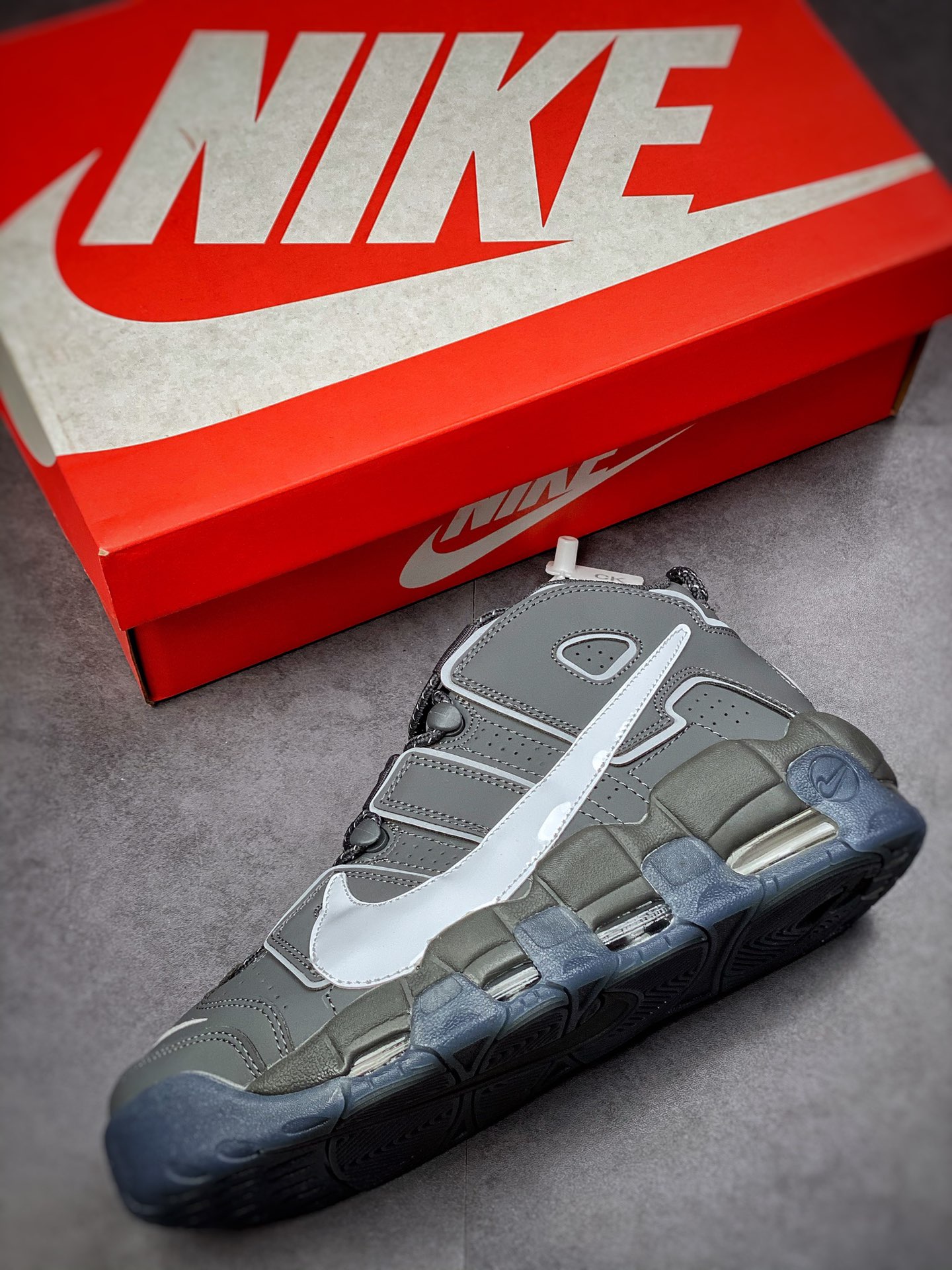 260 Air More Uptempo’96 铁灰 代表着历史最高版本皮蓬 DQ5014-068