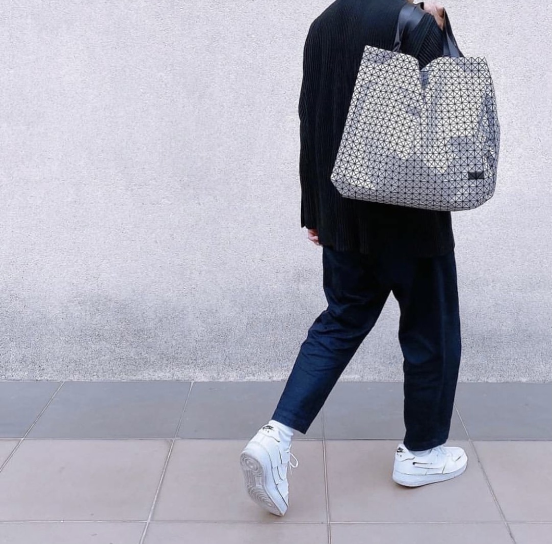 Issey Miyake BAO BAO Silver Geometric Tote Bag Adjustable Handbag BB04-AG161 1 i1656997645 7020 0
