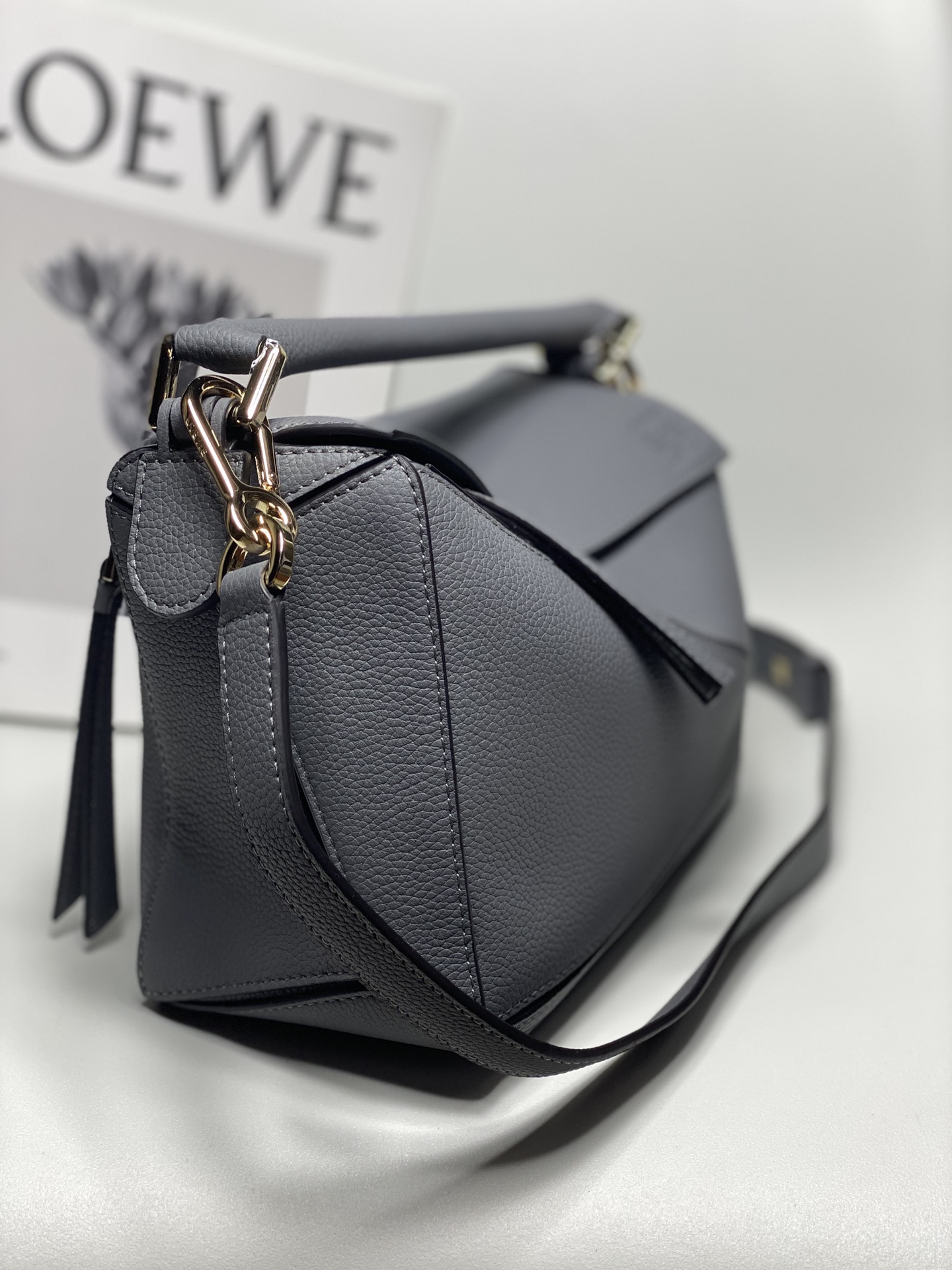 [Loewe Women