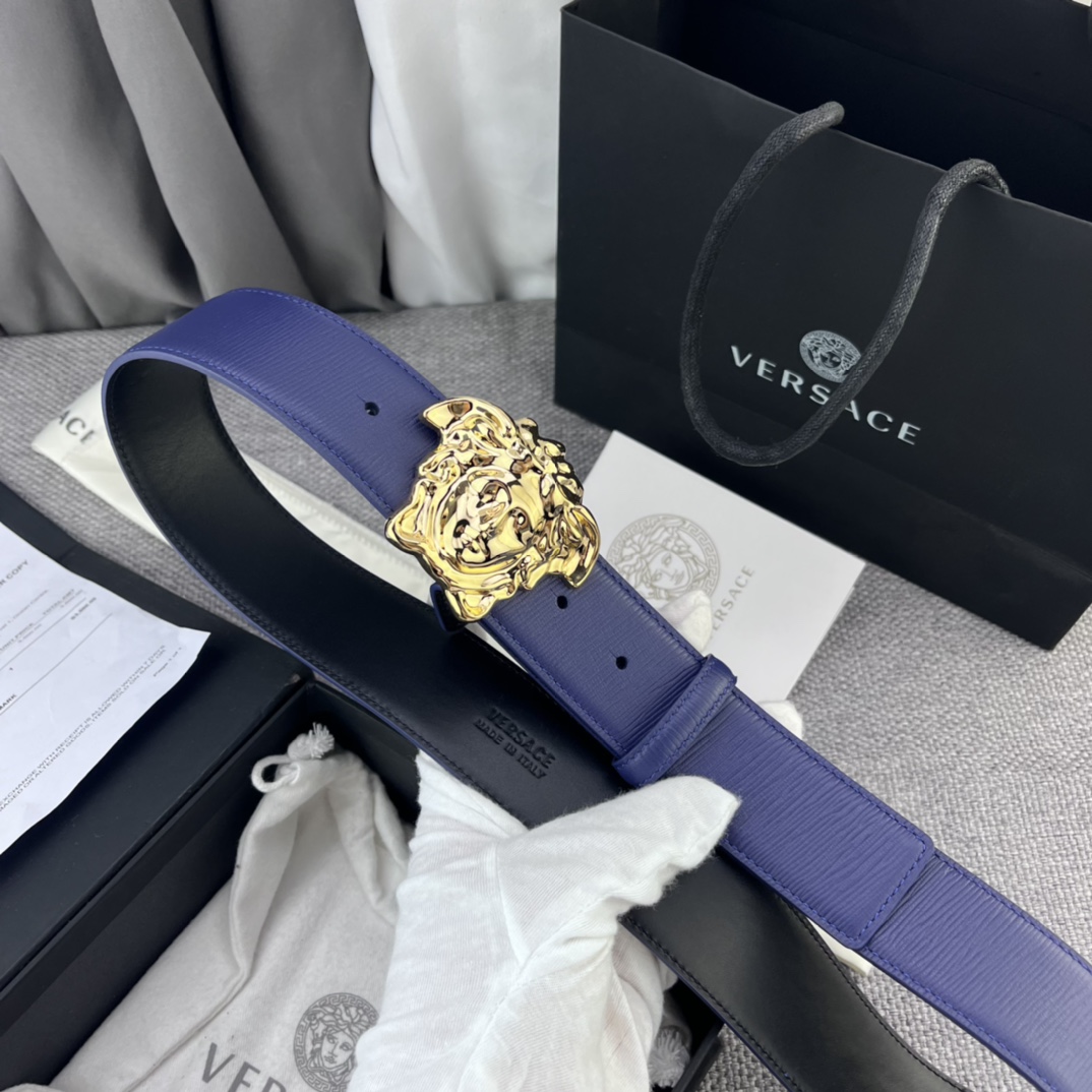 范思哲 宽4 0cm 原单进口头层牛皮 牙签纹 此款皮革腰带饰有标志性的Versace美杜莎头像搭扣