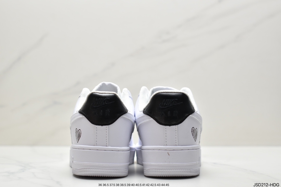 200 Air Force 1’07 Low MN5696-809