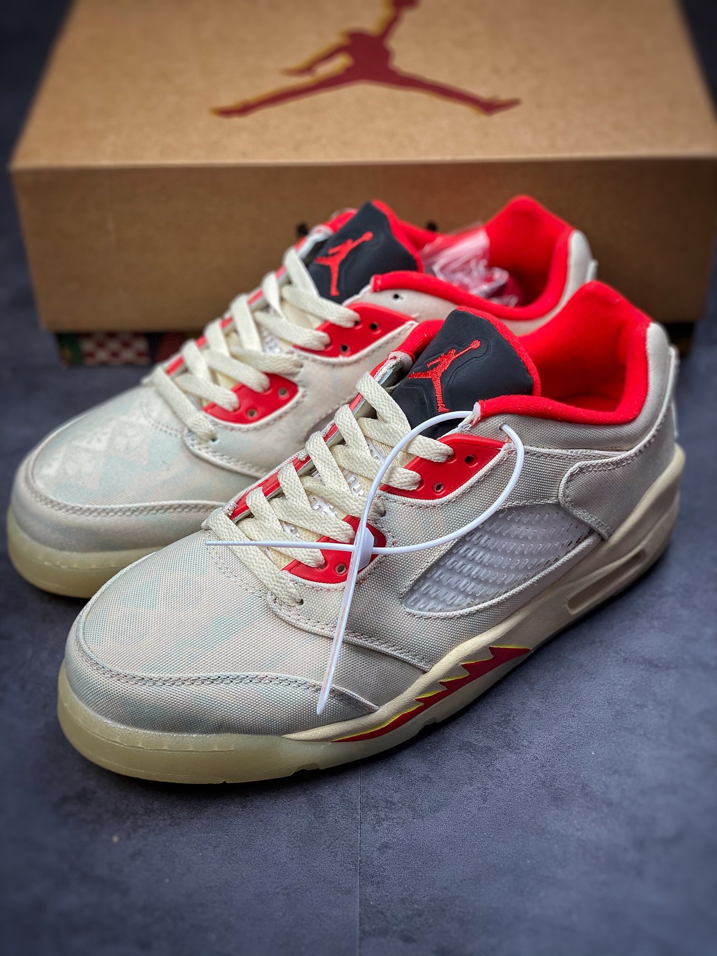 260 Air Jordan 5 Low ”Chinese New Year”   AJ5 乔5中国限定撕撕乐DD2240-100