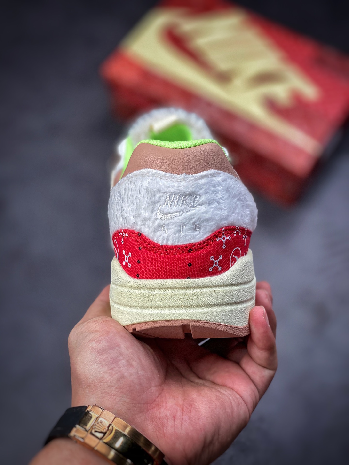240 Nike Air Max 1 PRM ”Best Friend” 联名小气垫 复古休闲跑步鞋 DR2553-111