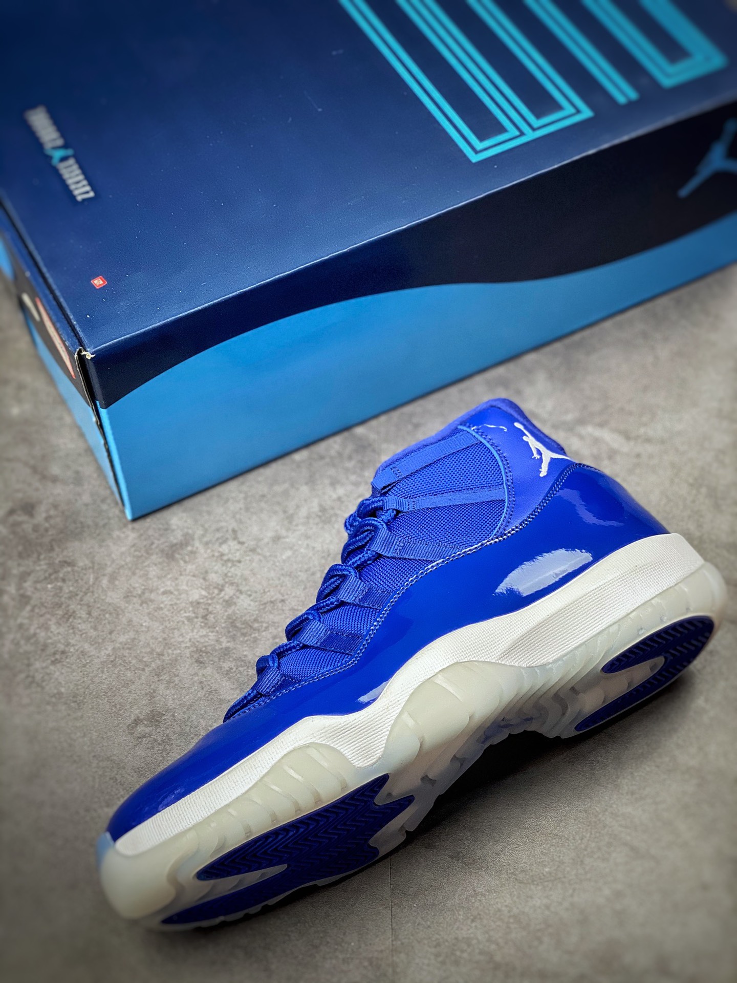420 Air Jordan 11 Retro”Midnight Navy White” 午夜蓝 AT7802-115