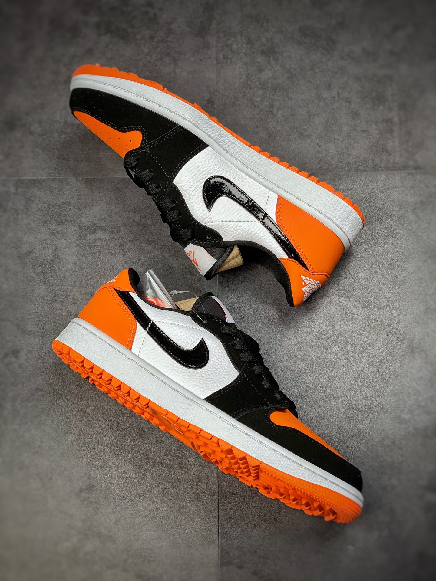 200 Air Jordan 1 Low Golf 黑橙扣碎高尔夫系列  AJ1乔1低帮休闲板鞋DD9315-800