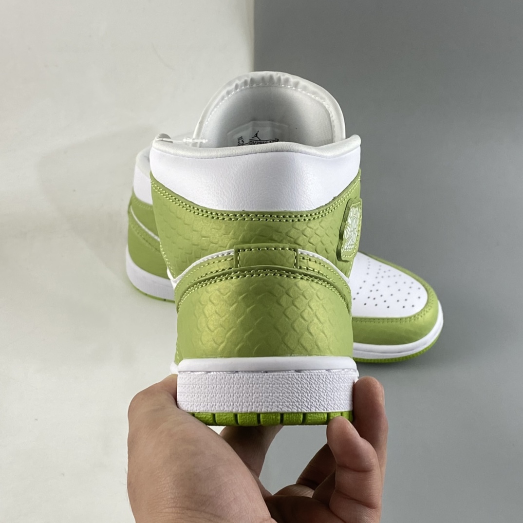 P260  Air Jordan 1 Mid AJ1 乔1 中帮百搭休闲运动板鞋 DV2959-113