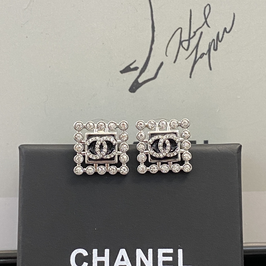 The Row Haute Couture Haute Couture Fine Jewelry Necklace Bracelet Ring 2