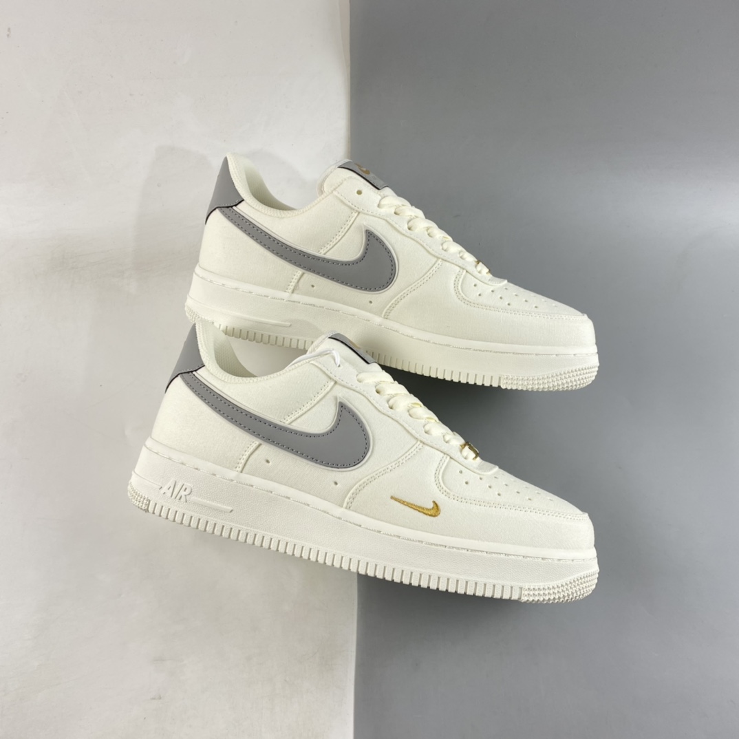 P220  Nike Air Force 1’07 Low 灰金布面 空军一号低帮休闲板鞋 MN5696-609