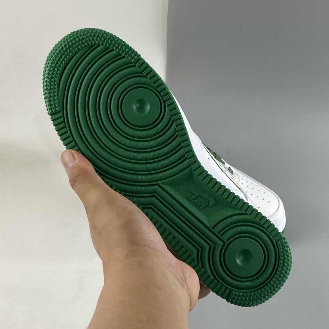 P240  Nike Air Force 1’07 Low 空军一号低帮休闲板鞋 NK9700-131