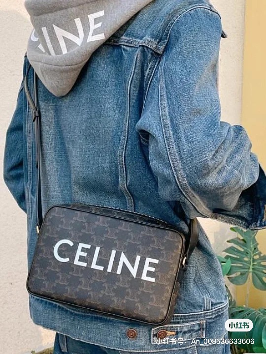 NO:212083,Classic camera bag boys rush, celine, celine, celine19860909经典相机包 男孩们冲,赛琳celine,celine,celine,Bag
