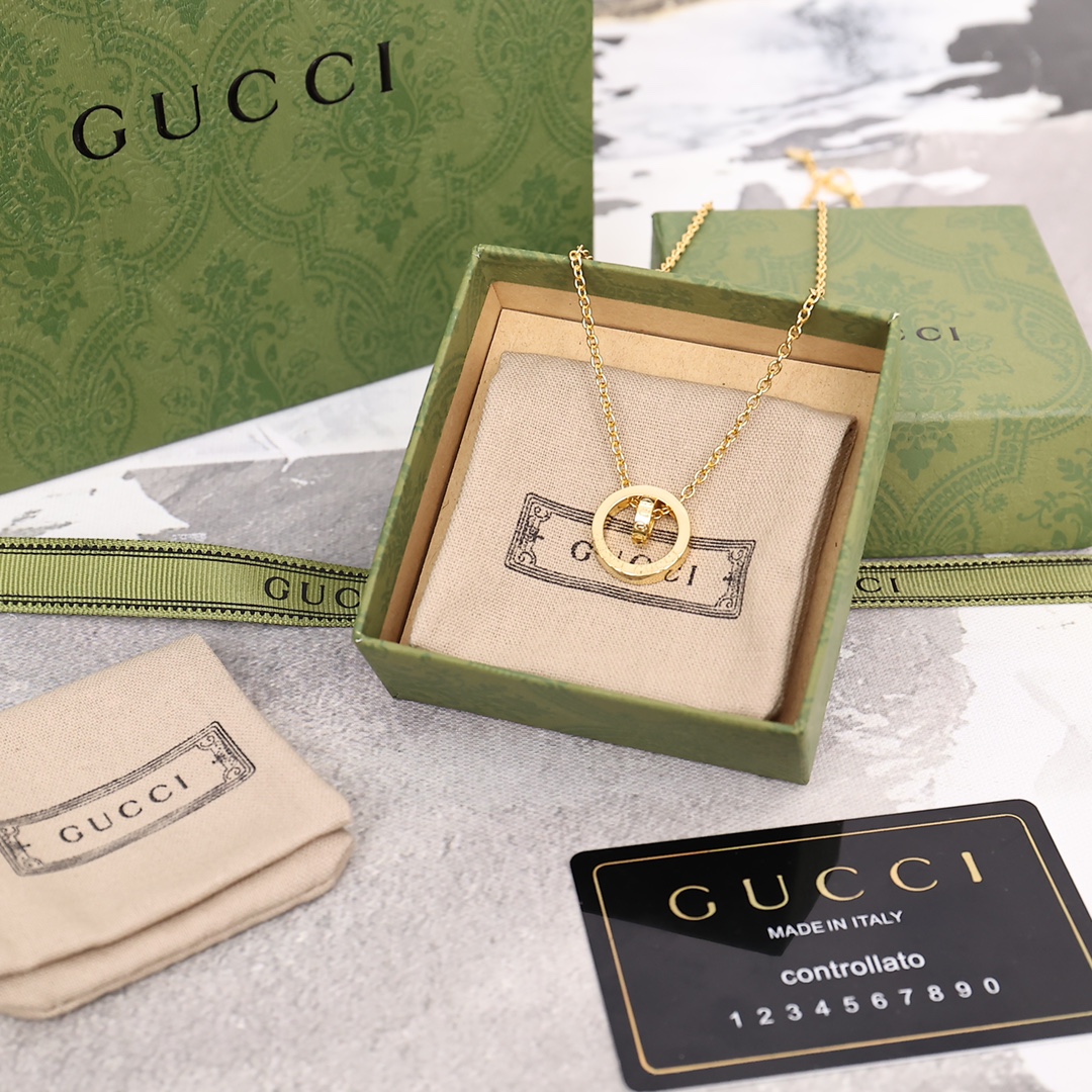 NO:109366,The latest Gucci gold Gucci double G necklace, jewelry boutique, gucci, gucci, necklace, gold19860909专柜最新Gucci黄金色古驰双G 项链,饰品精品,gucci,gucci,necklace,gold,Jewelry