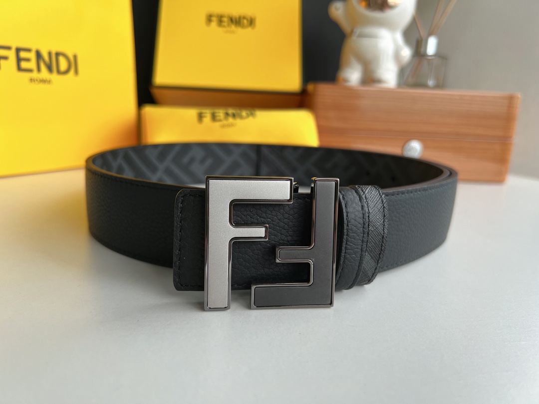 Chanel ◤𝗦𝗽𝗲𝗰𝗶𝗮𝗹 𝗦𝘂𝗽𝗽𝗹𝘆 𝗖𝗵𝗮𝗻𝗻𝗲𝗹𝘀◥ 特殊供货渠道FEND芬迪潮流感爆棚系列