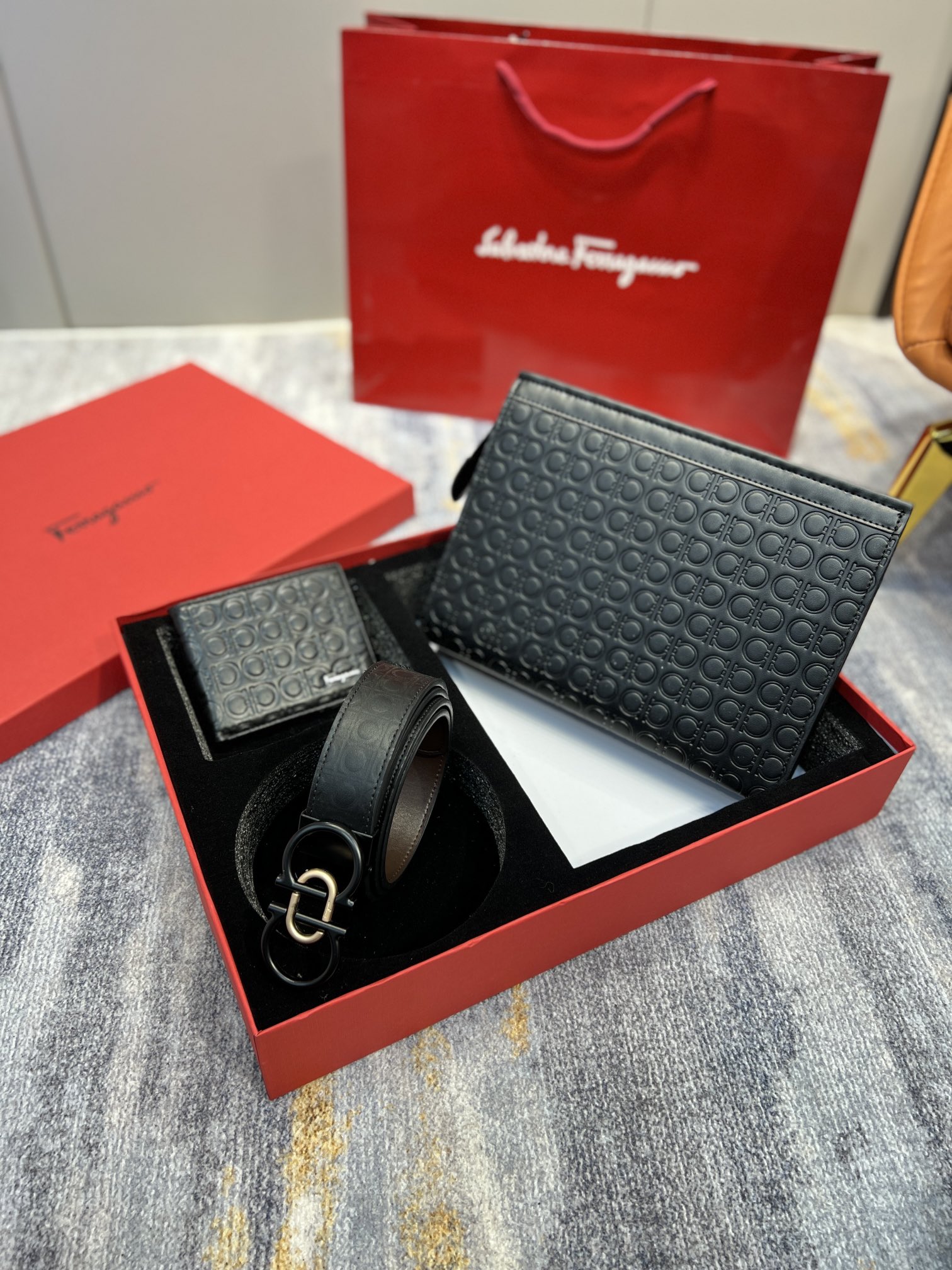 Yupoo Gucci Bags Watches Nike Clothing Jordan Yeezy Balenciaga Shoes
